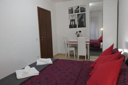 Hillary E Vale Room Rome Extérieur photo
